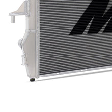 Load image into Gallery viewer, Mishimoto Performance Aluminum Radiator - Audi Q7 2007-2015 / Porsche Cayenne 2003-2010