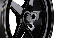 Load image into Gallery viewer, Aodhan Raised Center Cap - DS Series Wheels