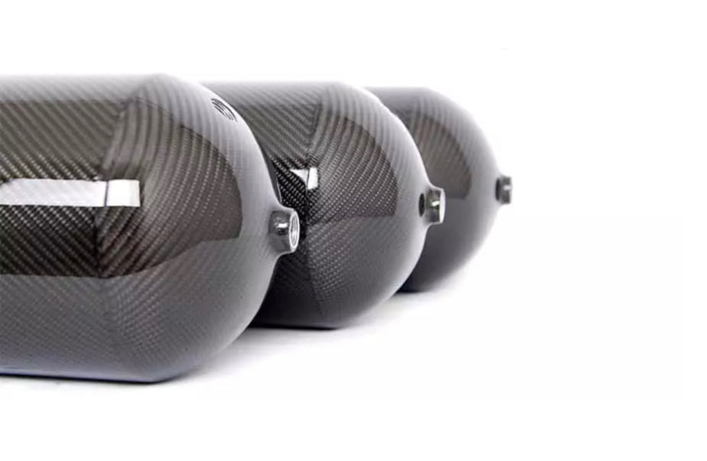 Invoke Concepts 3 Gallon Air Suspension Seamless Tank Skinned In Carbon Fiber - Universal