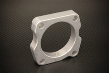 Load image into Gallery viewer, Torque Solution Throttle Body Spacer (Silver): Acura TL 2004-2007