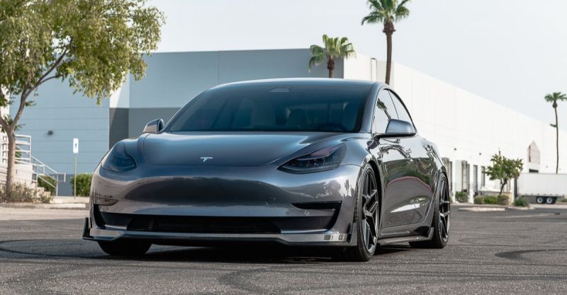 VR Aero Gloss Carbon Fiber Front Lip Spoiler - Tesla Model 3 2018-2023