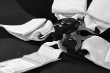 Load image into Gallery viewer, Braum Racing 5Pt SFI Certified 16.1 Racing Harness (Multiple Colors)