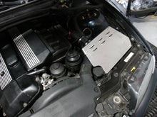 Load image into Gallery viewer, Injen 99-00 BMW 323i E46 2.5L/99-00 328 E46 2.8L/01-05 325 E46 2.5L Wrkl Blk Short Ram Intake w/MR