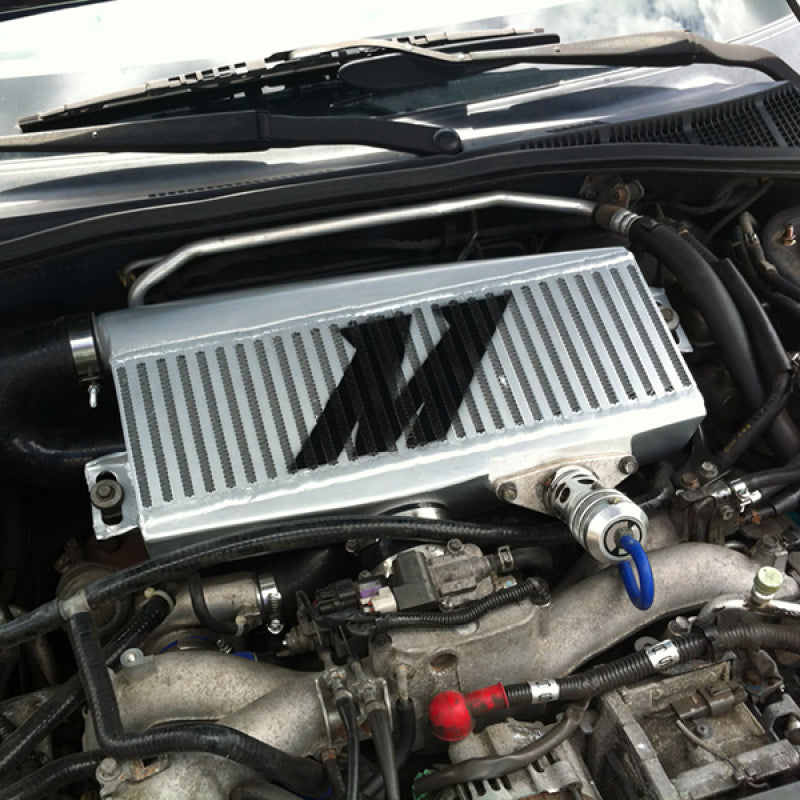 Mishimoto Top-Mount Intercooler Kit [Silver / Black Hoses] - Subaru WRX 2002-2007 / STi 2004-2007