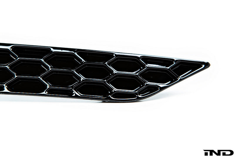 Acexxon Honeycomb Rear Reflector Insert Set - Volkswagen GTI / Golf R (MK7.5) 2018-2021
