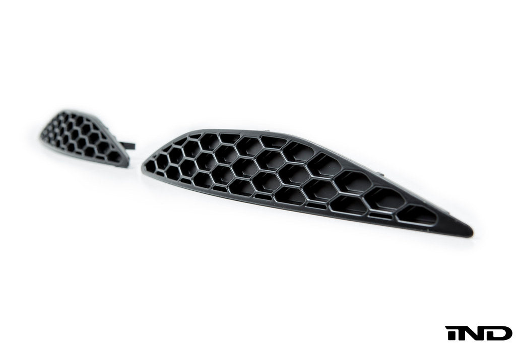 Acexxon Honeycomb Rear Reflector Insert Set - Volkswagen GTI (MK7) 2015-2017
