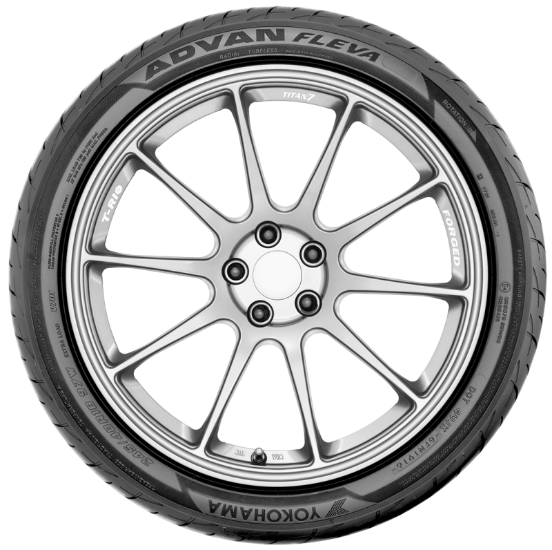 Yokohama Advan Fleva V701 Tire - 255/30R20 92W