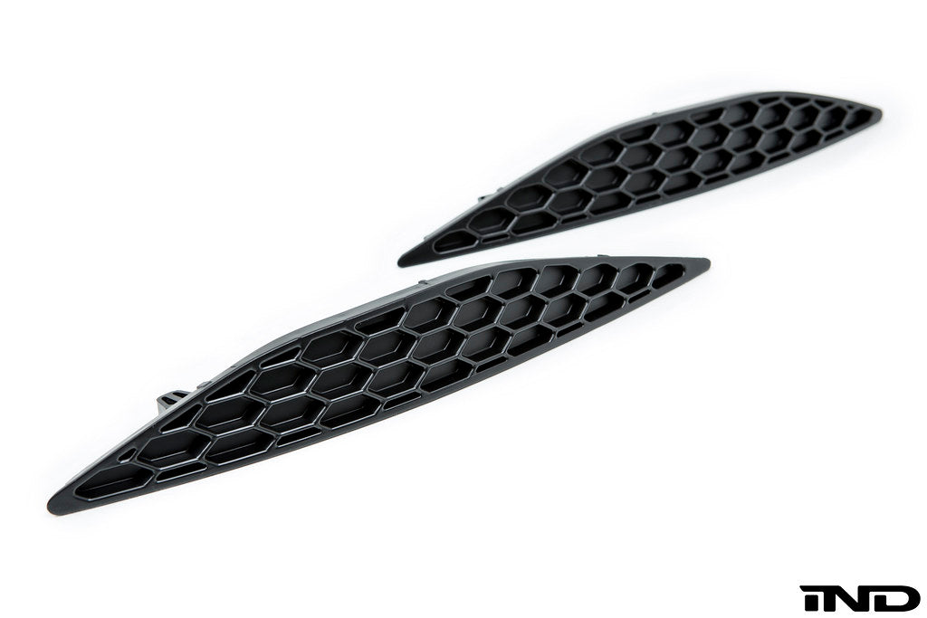Acexxon Honeycomb Rear Reflector Insert Set - Volkswagen GTI (MK7) 2015-2017