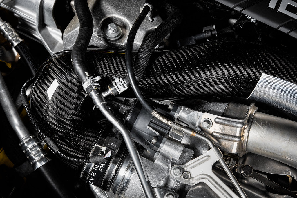 Eventuri Black Carbon Turbo Tube - Mercedes A35 AMG 2020-2022 / CLA35 AMG 2020-2025 / GLB35 AMG 2021-2022