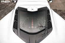 Load image into Gallery viewer, Eventuri Carbon Fiber Engine Cover - Chevrolet C8 Corvette Stingray 2020-2026