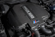 Load image into Gallery viewer, Eventuri Carbon Fiber Plenum Lid - BMW M5 (E39) / Z8 (E52) 2000-2003