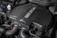 Load image into Gallery viewer, Eventuri Carbon Fiber Plenum Lid - BMW M5 (E39) / Z8 (E52) 2000-2003