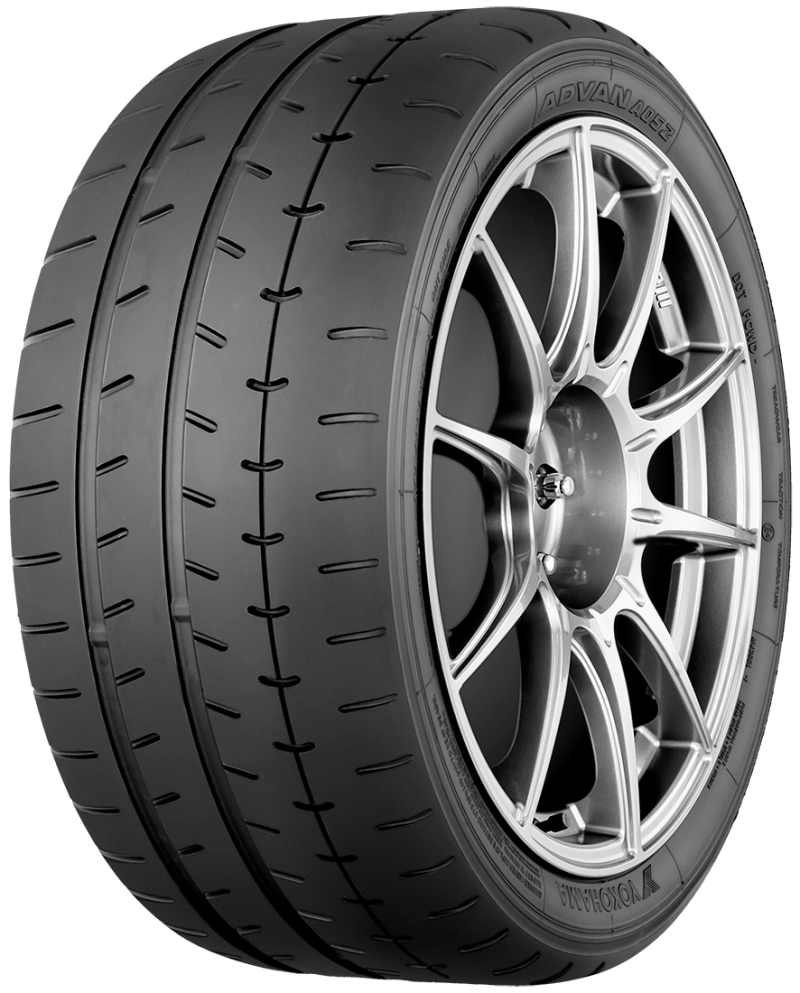 Yokohama Advan A052 Tire - 235/45R18 98Y