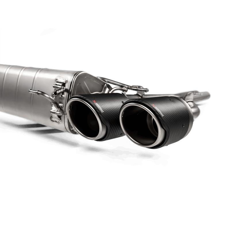 Akrapovic Titanium Slip-On Line Exhaust w/ Carbon Tips - Alfa Romeo Giulia Quadrifoglio (952) 2017-2020