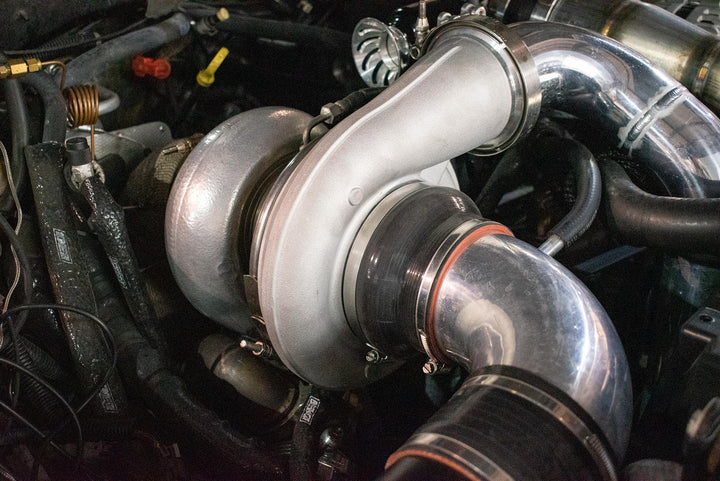 Forced Performance HD7582 S400X Street Turbocharger (T4 Divided 1.10 A/R Turbine Housing) - Universal