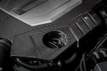 Load image into Gallery viewer, Eventuri Carbon Fiber Engine Cover - Audi RS6 / RS7 (C8) 2021-2026