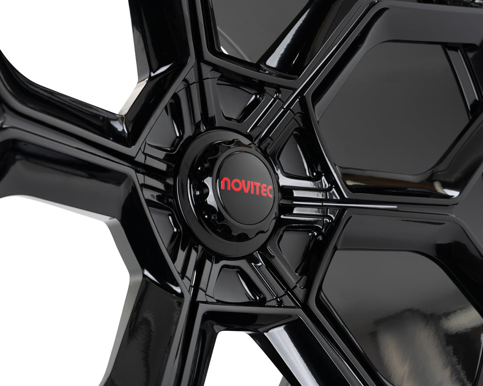 Vossen X Novitec NL5-5L Forged Gloss Black Wheel - 23x10.5 +21 - Lamborghini Urus Front Fitment