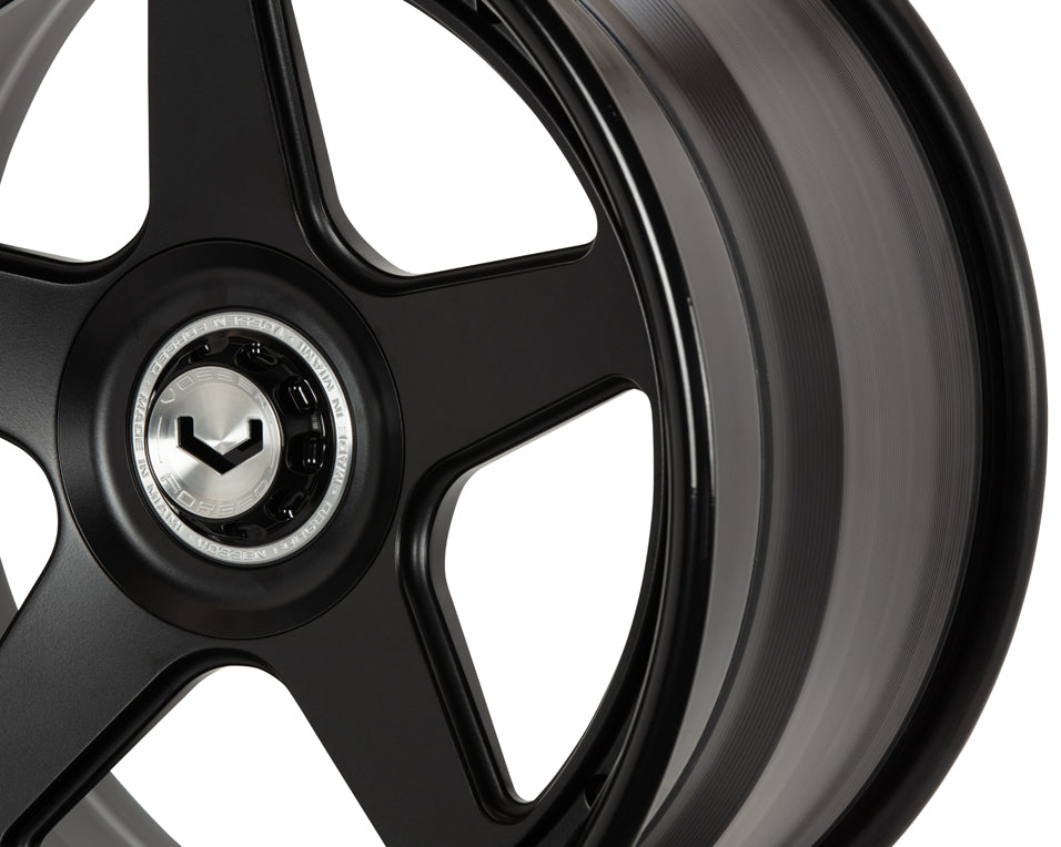 Vossen GEN-01 (3-piece) Forged Satin Black Center / Gloss Black Outer / Center Lock Wheel - 21x13 - Lamborghini Aventador Rear Fitment