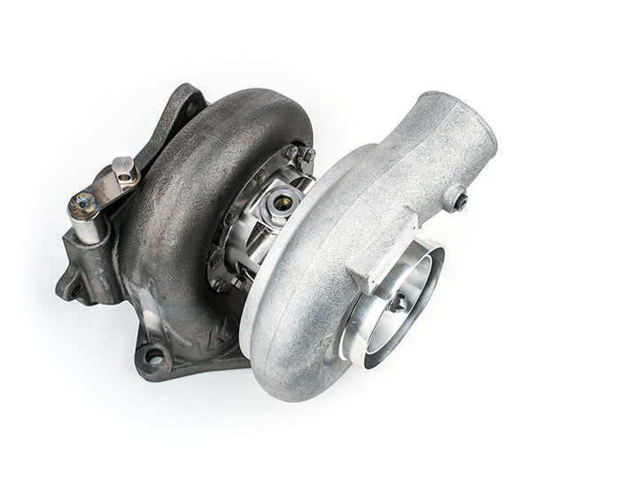 Forced Performance 84mm XR Black 82HTZ Turbo (Black Housing; Int WG w/Oil Line) - Subaru WRX 2002-2007 / STi 2004-2021