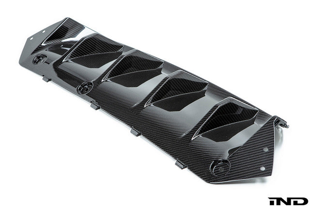 AutoTecknic Dry Carbon Competition Rear Diffuser - BMW M5 (F90) 2018-2023