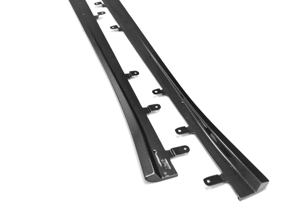 TREVORA Carbon Flat Side Skirt Set - BMW M2 (G87) 2023+