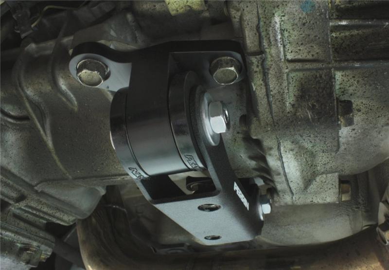 Perrin 02-22 Subaru WRX / 04-21 STI / 93-19 Impreza / 04-11 FXT / 14-19 Crosstrek Manual Trans Mount