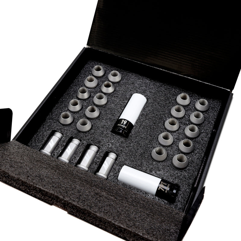 Mishimoto Steel Locking Lug Nuts 24pc Silver Set - M14x1.50