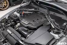 Load image into Gallery viewer, Eventuri Gloss Carbon Fiber Inlet Plenum - BMW M3 (E9x) 2008-2013