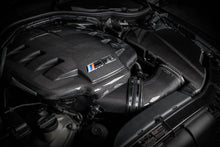 Load image into Gallery viewer, Eventuri Gloss Carbon Fiber Inlet Plenum - BMW M3 (E9x) 2008-2013