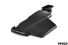Load image into Gallery viewer, Eventuri Gloss Carbon Fiber Airbox Lid - BMW M3 (E9x) 2008-2013