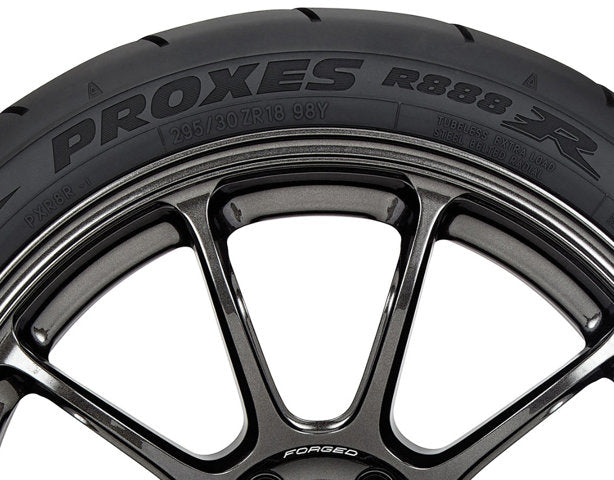 Toyo Proxes R888R Tire - 305/30ZR19 102Y
