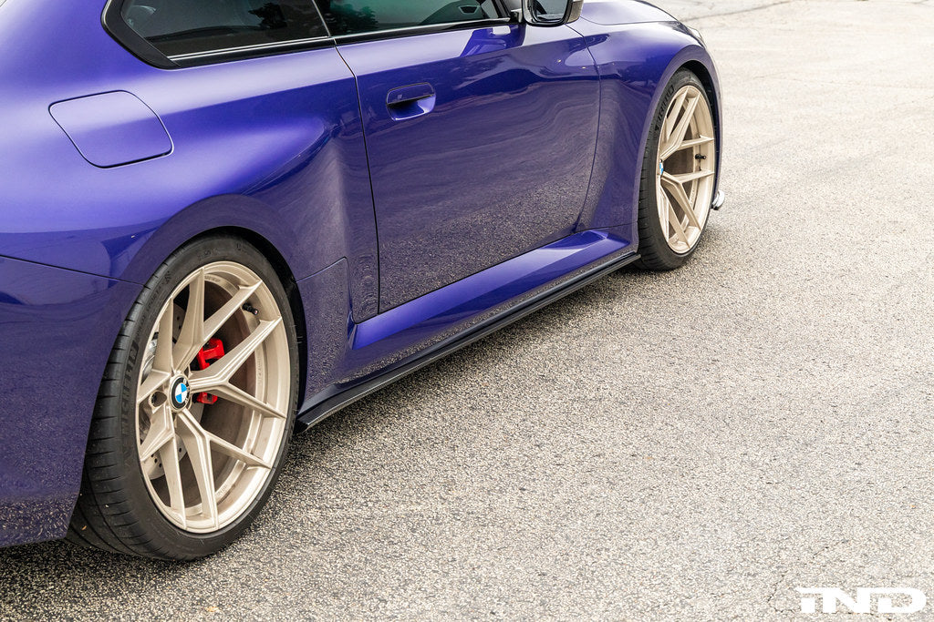 TREVORA Carbon Flat Side Skirt Set - BMW M2 (G87) 2023+