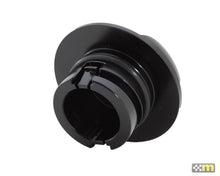 Load image into Gallery viewer, Mountune Oil Filler Cap - Ford Focus ST / RS 2013-2018; Fiesta ST 2014-2019